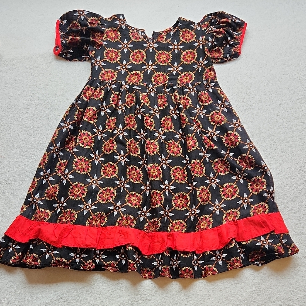 Striped Beige and Multicolor Embroidered Kurta Set - Picture 6 of 12